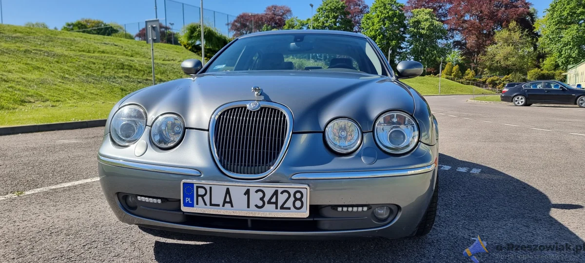 Jaguar S-Type 3.0 V6 Executive 2004 · 214 000 km · 2 967 cm3 · Benzyna