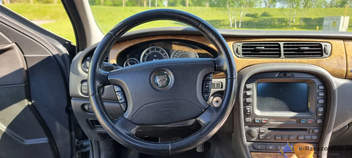 Jaguar S-Type 3.0 V6 Executive 2004 · 214 000 km · 2 967 cm3 · Benzyna