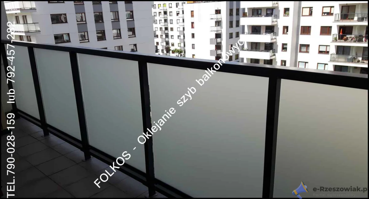 Oklejamy balkony Wyszków - Folia matowa na szklany balkon- Folie prywatyzująca na balkon -Usługa oklejania Wyszków i okolice