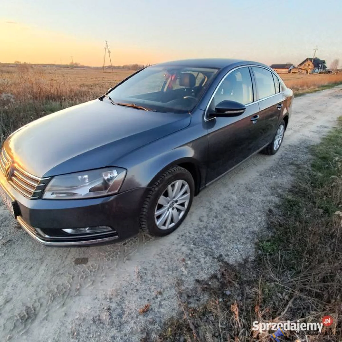 Volkswagen Passat B7 sedan