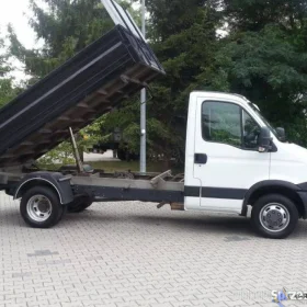 Usługi transportowe mała wywrotka iveco Rzeszów tel 692120020