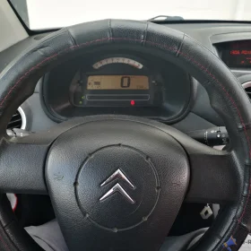 Sprzedam Citroen C2 1.4 benzyna 