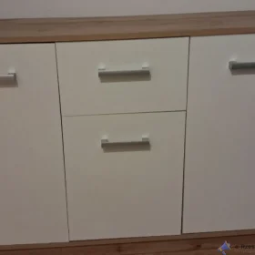 Do sprzedania Meble Rzeszòw Podkarpacie komoda szafa krzesła tel 692120020