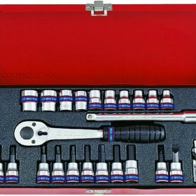ZESTAW NARZĘDZI 3/8 24cz. NASADKI KRÓTKIE 6-kąt. 6 - 22mm, HEX 3 - 10, KRZYŻ. 2,3 PŁASKIE 5, 8 Z GRZECHOTKĄ I AKCESORIAMI, KASE